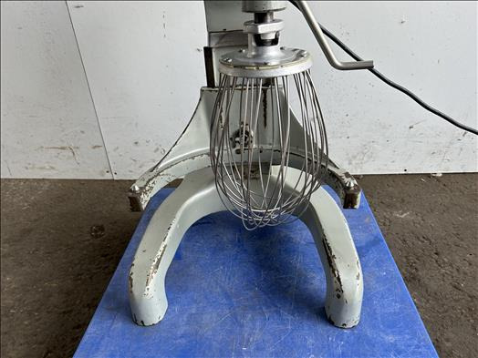 Hobart 20l Planetary mixer - Machine agroalimentaire: photos 4 Hobart 20l Planetary mixer - Machine agroalimentaire: photos 4