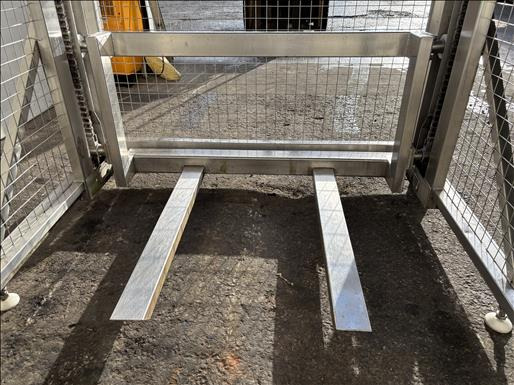 NNP Dolav tipper - Machine agroalimentaire: photos 3 NNP Dolav tipper - Machine agroalimentaire: photos 3