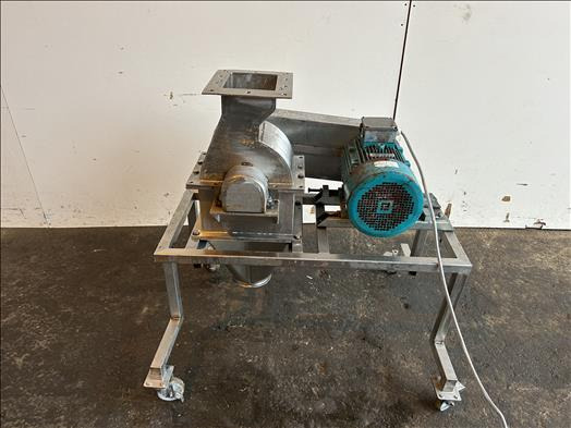 NNP Kibbler - Machine agroalimentaire: photos 1 NNP Kibbler - Machine agroalimentaire: photos 1