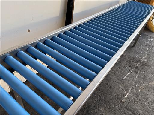 NNP Roller conveyor - Convoyeur: photos 4 NNP Roller conveyor - Convoyeur: photos 4