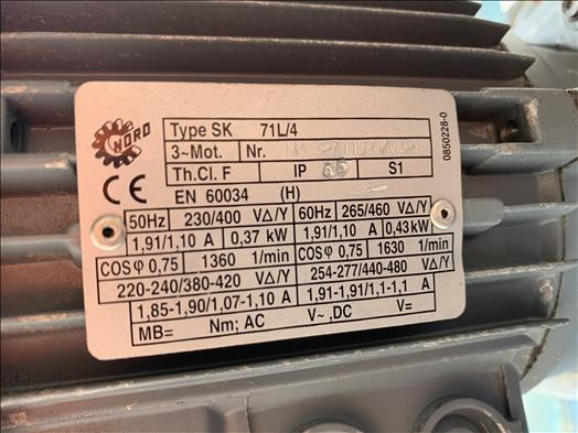 NNP Stainless conveyor - Convoyeur: photos 4 NNP Stainless conveyor - Convoyeur: photos 4