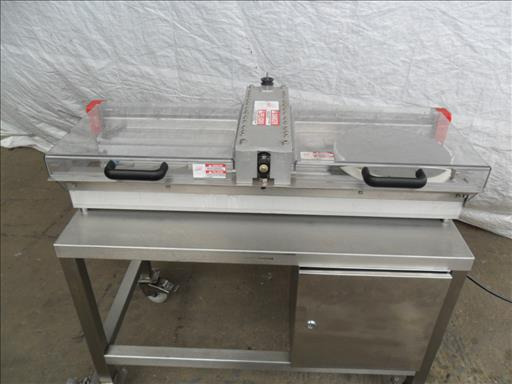 NNP Traversing and rotating head party food cutter - Machine agroalimentaire: photos 2 NNP Traversing and rotating head party food cutter - Machine agroalimentaire: photos 2