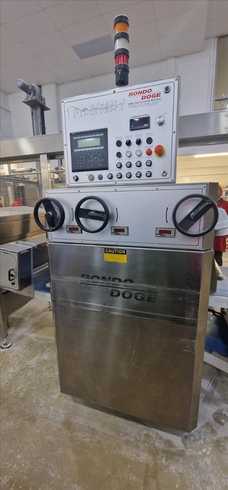 Matériel de boulangerie Rondo Laminazione pastry sheeting line: photos 13 Matériel de boulangerie Rondo Laminazione pastry sheeting line: photos 13