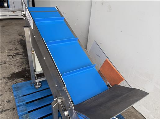 Vulcatech Flighted elevator conveyor - Convoyeur: photos 3 Vulcatech Flighted elevator conveyor - Convoyeur: photos 3