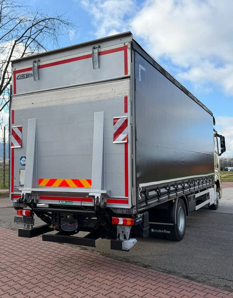 Mercedes-Benz ACTROS 1846 / FIRANKA / WINDA / 18 EUROPALET / AUTOMAT / Z NIEMIEC / 2019 / PRZEBIEG 370 TYŚ KM - Camion à rideaux coulissants: photos 5 Mercedes-Benz ACTROS 1846 / FIRANKA / WINDA / 18 EUROPALET / AUTOMAT / Z NIEMIEC / 2019 / PRZEBIEG 370 TYŚ KM - Camion à rideaux coulissants: photos 5