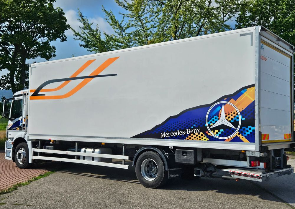 Mercedes-Benz ANTOS 1827/ACTROS/AXOR/CHŁODNIA/IZOTERMA/AGREGAT/WINDA/SUPER STAN/EURO6/SPROWADZONY - Camion frigorifique: photos 4 Mercedes-Benz ANTOS 1827/ACTROS/AXOR/CHŁODNIA/IZOTERMA/AGREGAT/WINDA/SUPER STAN/EURO6/SPROWADZONY - Camion frigorifique: photos 4
