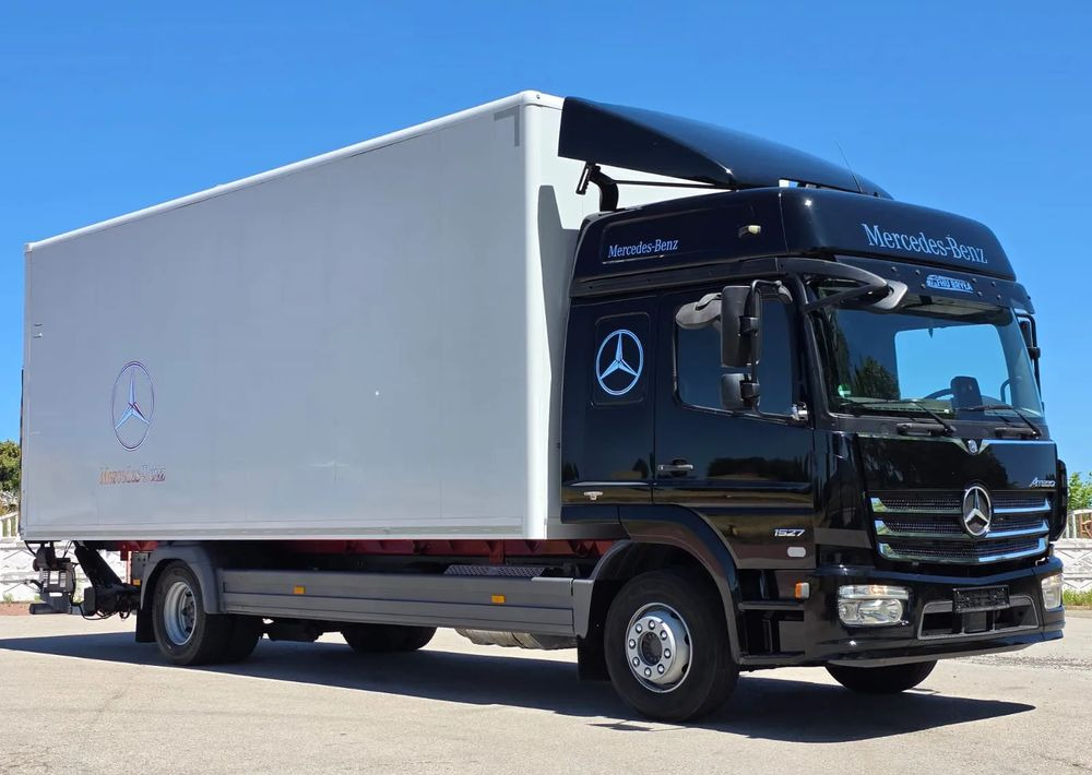 Mercedes-Benz ATEGO 1527/1530/IZOTERMA/WINDA/SPROWADZONY/E6/PIERWSZY WŁAŚCICIEL/AUTOMAT/18EURO PALET/STAN BARDZO DOBRY - Camion frigorifique: photos 2 Mercedes-Benz ATEGO 1527/1530/IZOTERMA/WINDA/SPROWADZONY/E6/PIERWSZY WŁAŚCICIEL/AUTOMAT/18EURO PALET/STAN BARDZO DOBRY - Camion frigorifique: photos 2