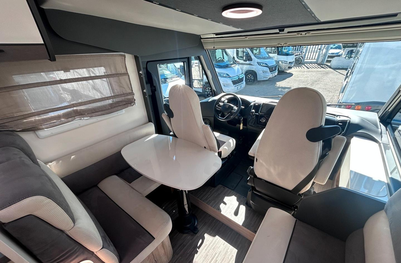 - Camping-car: photos 3 - Camping-car: photos 3