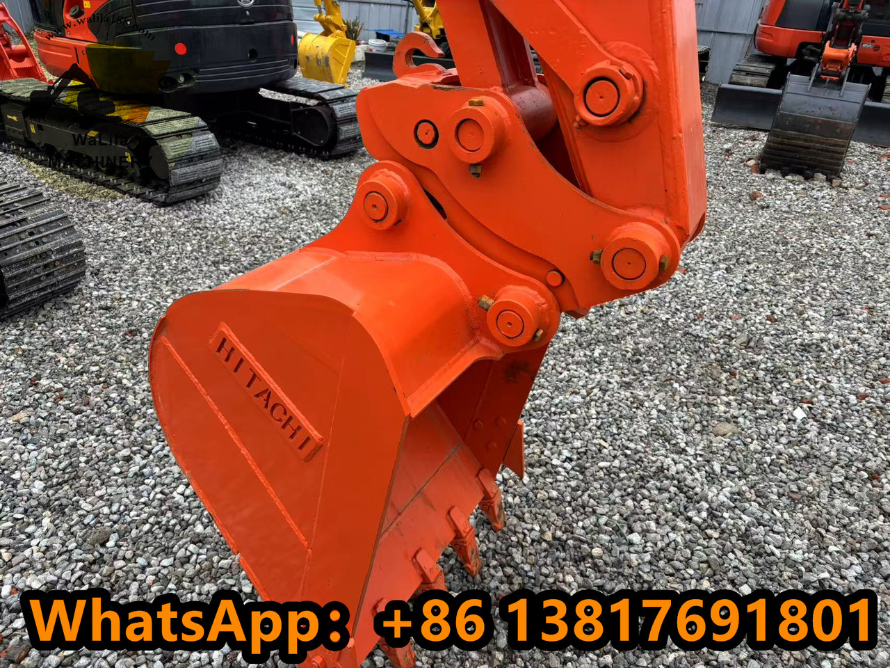 HITACHI ZX70 - Mini pelle: photos 3 HITACHI ZX70 - Mini pelle: photos 3