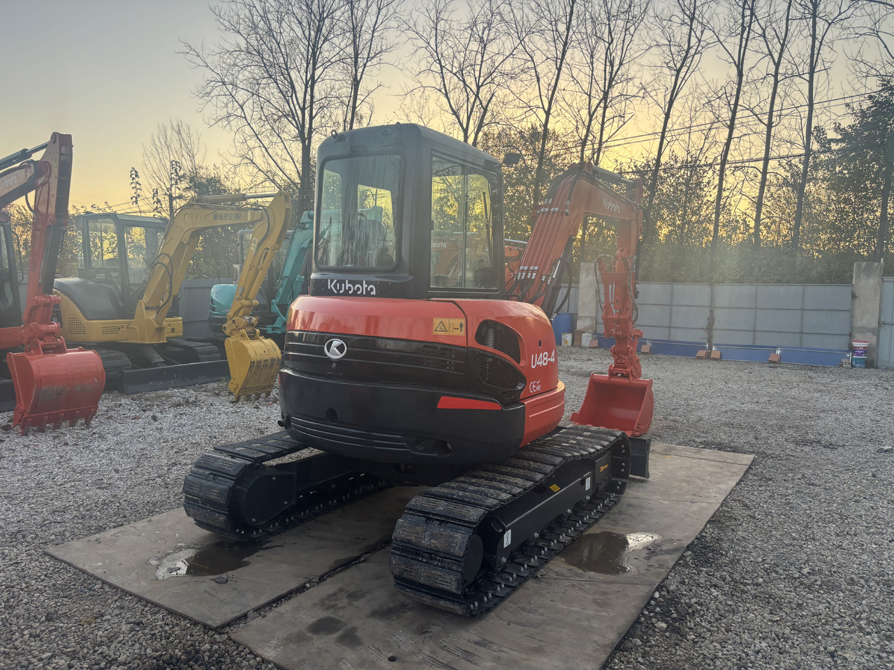 KUBOTA Kubota U48-4 - Mini pelle: photos 4 KUBOTA Kubota U48-4 - Mini pelle: photos 4
