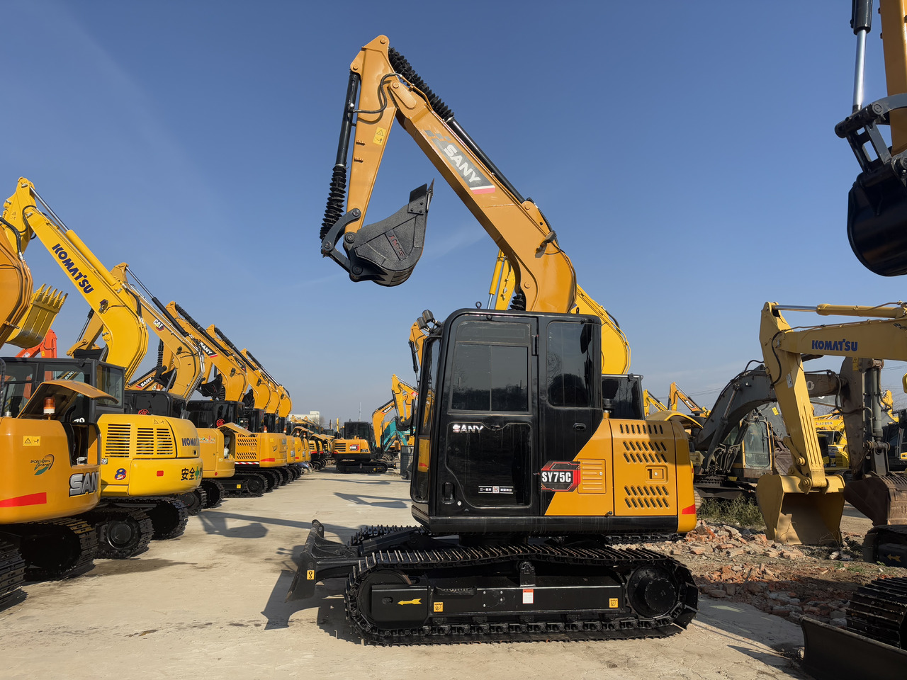 SANY SAY75 - Mini pelle: photos 1 SANY SAY75 - Mini pelle: photos 1