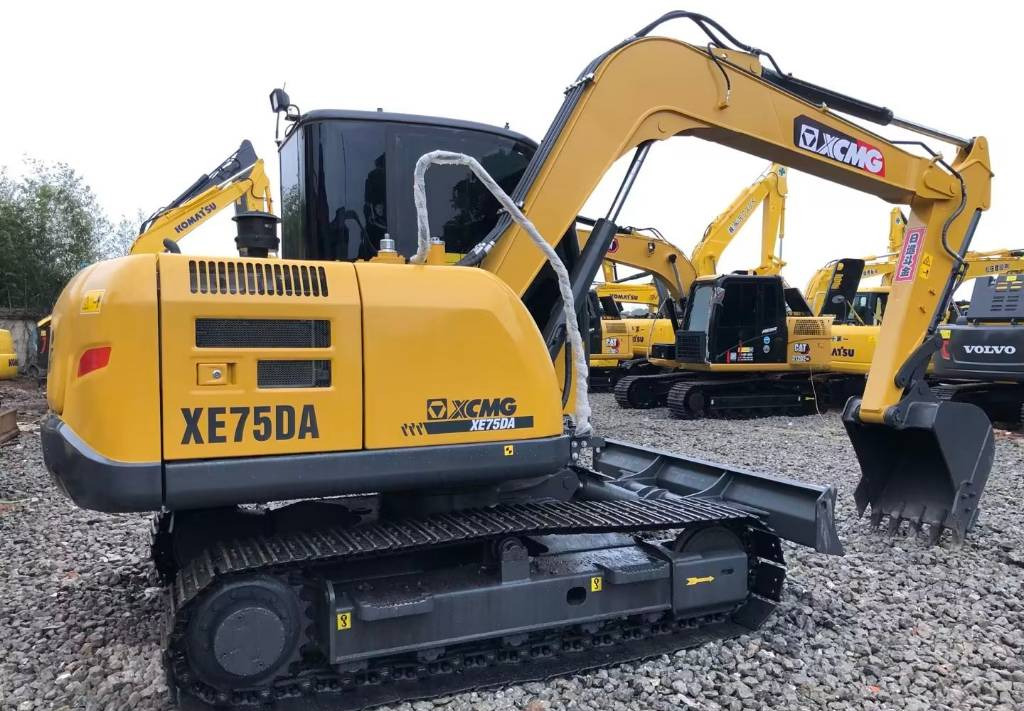 Mini pelle XCMG XE 75 DA XE75: photos 10