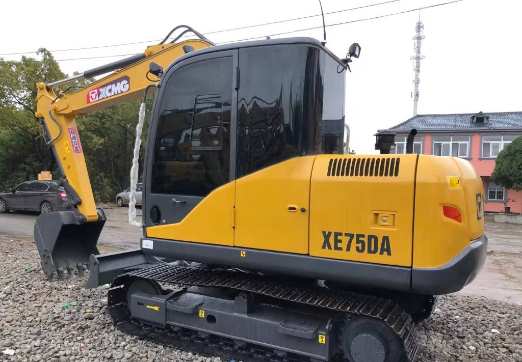 XCMG XE 75 DA XE75 - Mini pelle: photos 3 XCMG XE 75 DA XE75 - Mini pelle: photos 3