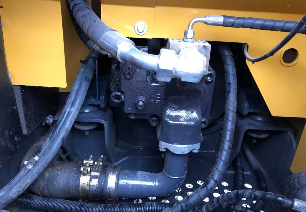 Mini pelle XCMG XE 75 DA XE75: photos 7