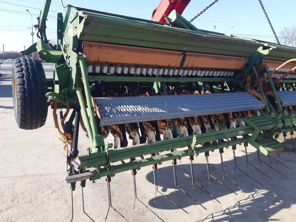 Amazone D8-60 Super - Semoir: photos 3 Amazone D8-60 Super - Semoir: photos 3