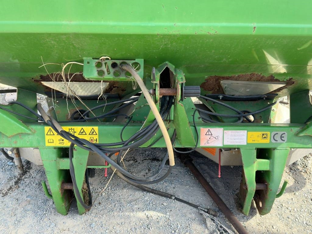 Amazone ZA-M 1200 - Distributeur d'engrais: photos 5 Amazone ZA-M 1200 - Distributeur d'engrais: photos 5