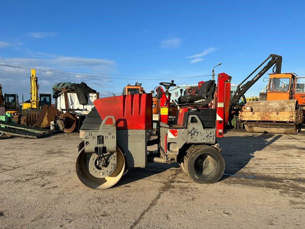 Ammann AV 26-2K - Compacteur mixte: photos 2 Ammann AV 26-2K - Compacteur mixte: photos 2