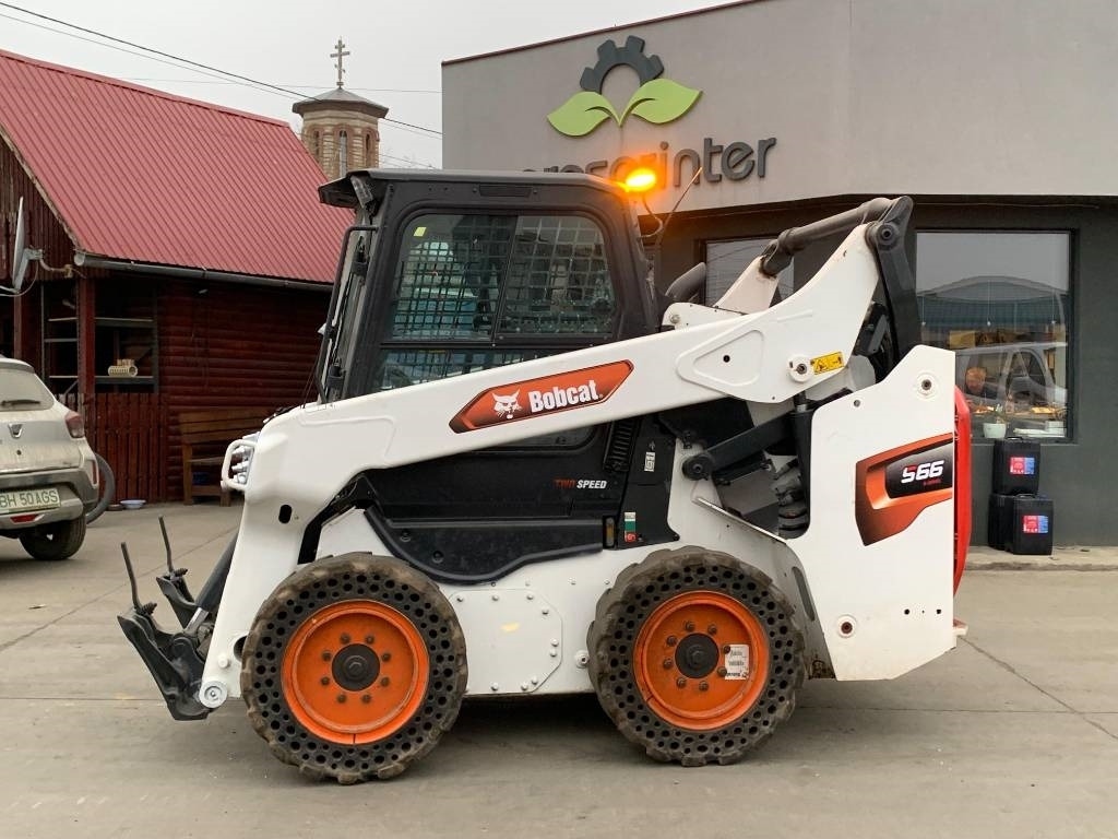 Bobcat S 66 - Mini chargeuse: photos 5 Bobcat S 66 - Mini chargeuse: photos 5