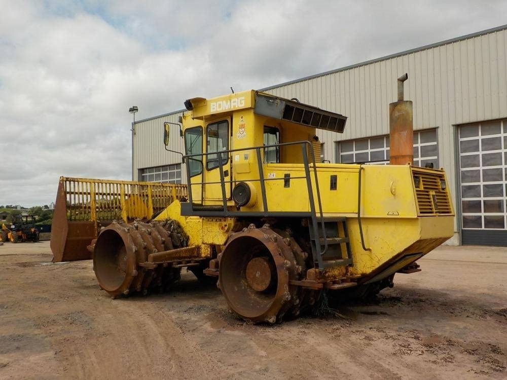 Bomag BC 671 RB - Compacteur à pieds de mouton/ Monocylindre: photos 2 Bomag BC 671 RB - Compacteur à pieds de mouton/ Monocylindre: photos 2