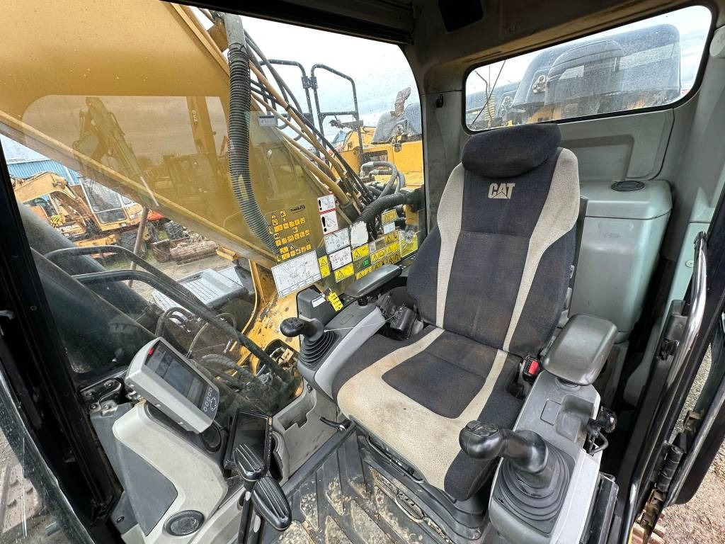 Pelle sur chenille CAT 336 EL H: photos 15