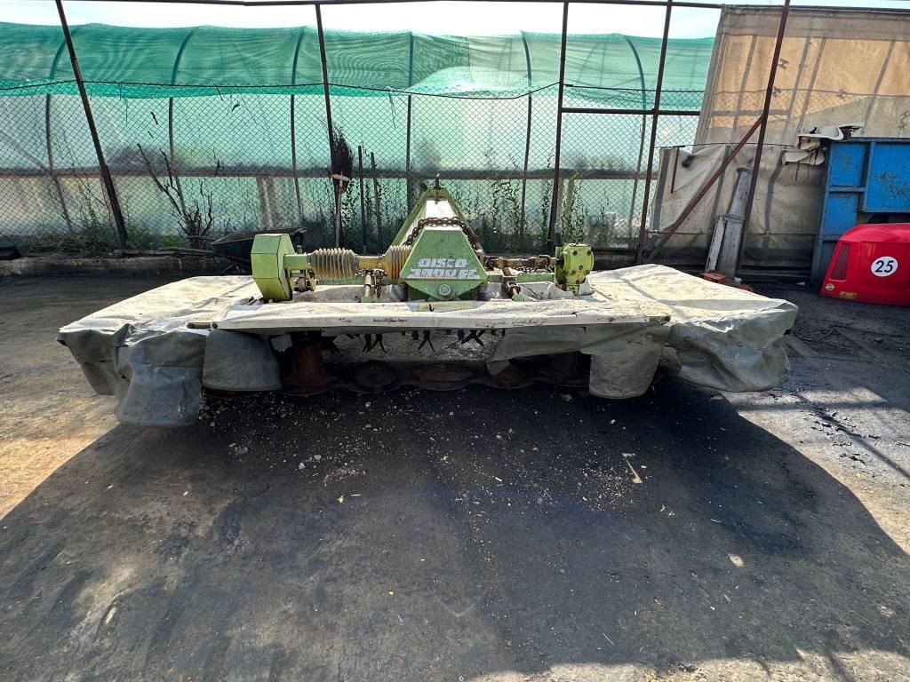 Claas Disco 3000 FC - Faucheuse: photos 1 Claas Disco 3000 FC - Faucheuse: photos 1