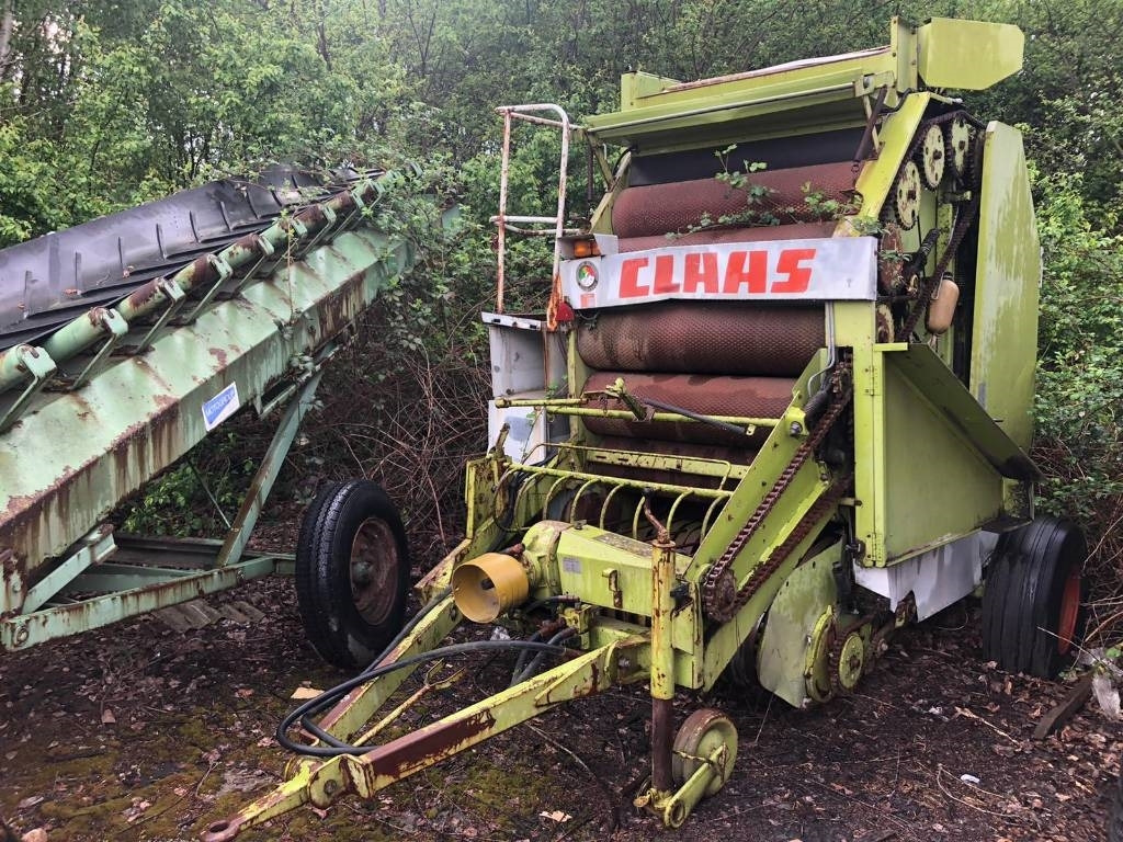 Claas Rollant 62 - Presse à balles rondes: photos 1 Claas Rollant 62 - Presse à balles rondes: photos 1