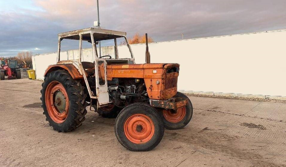 Fiat 670 - Tracteur agricole: photos 1 Fiat 670 - Tracteur agricole: photos 1