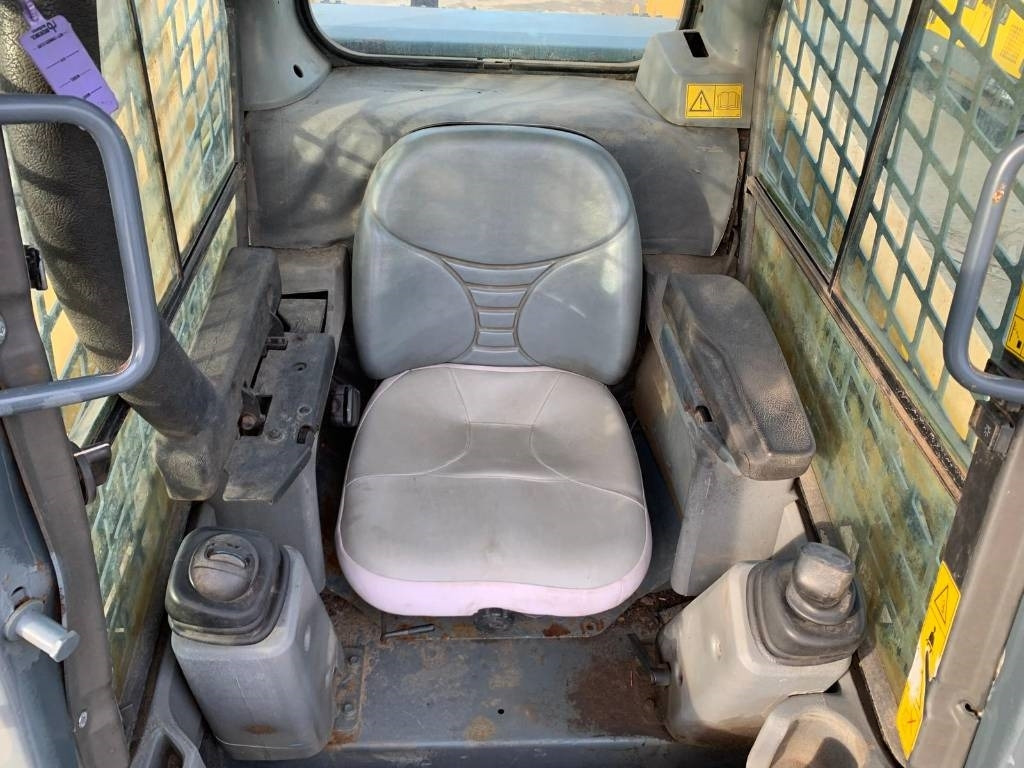 Gehl R 260  en crédit-bail Gehl R 260: photos 10