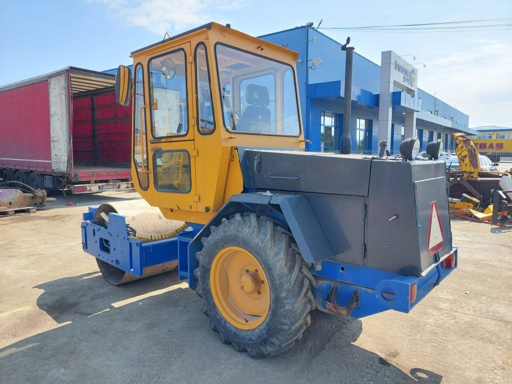 Hamm 2210SD - Compacteur à pieds de mouton/ Monocylindre: photos 3 Hamm 2210SD - Compacteur à pieds de mouton/ Monocylindre: photos 3