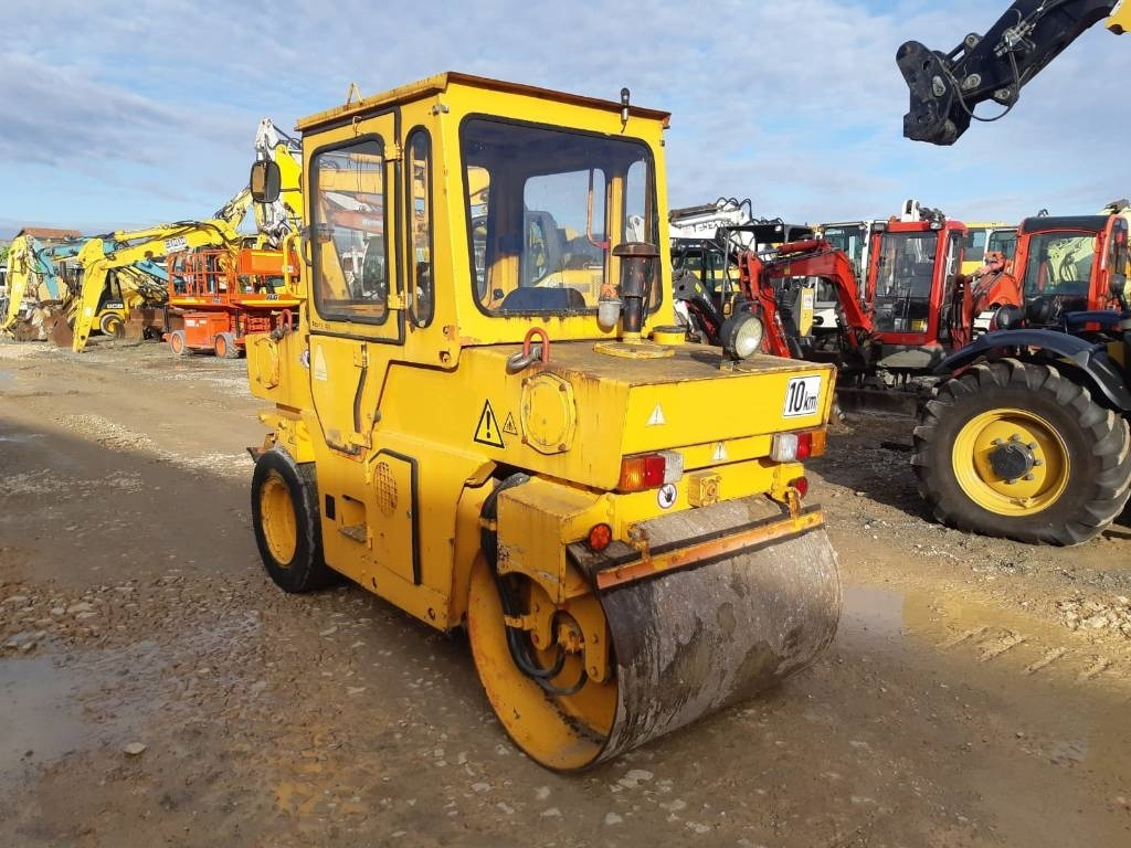 Hamm DV 3 K - Compacteur à pieds de mouton/ Monocylindre: photos 4 Hamm DV 3 K - Compacteur à pieds de mouton/ Monocylindre: photos 4