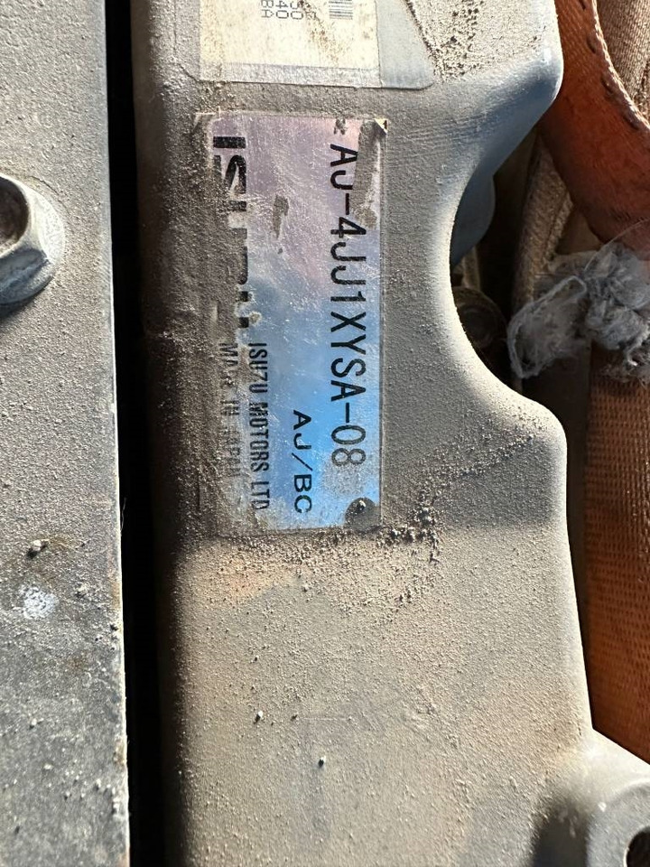 Isuzu 4JJ ENGINE - Moteur pour Engins de chantier: photos 2 Isuzu 4JJ ENGINE - Moteur pour Engins de chantier: photos 2