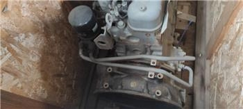 Isuzu CC-4JG1 - Moteur pour Engins de chantier: photos 1 Isuzu CC-4JG1 - Moteur pour Engins de chantier: photos 1