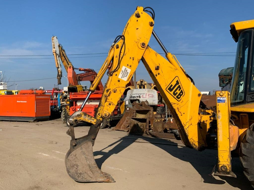 JCB 3 CX - Tractopelle: photos 4 JCB 3 CX - Tractopelle: photos 4