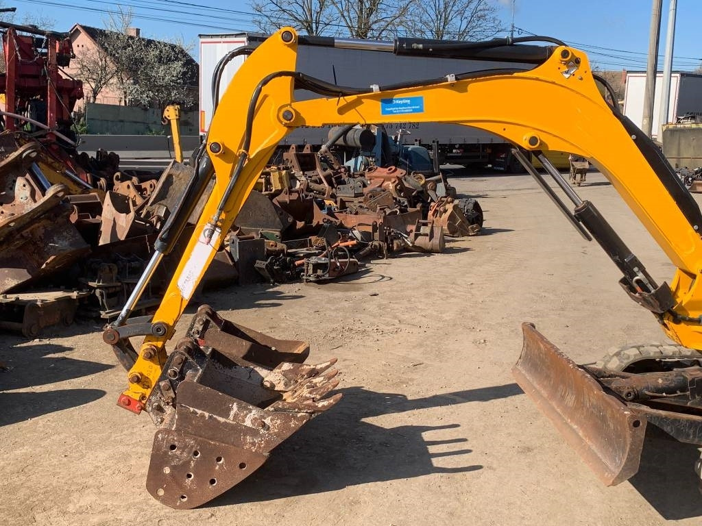 JCB 8026 CTS - Mini pelle: photos 4 JCB 8026 CTS - Mini pelle: photos 4