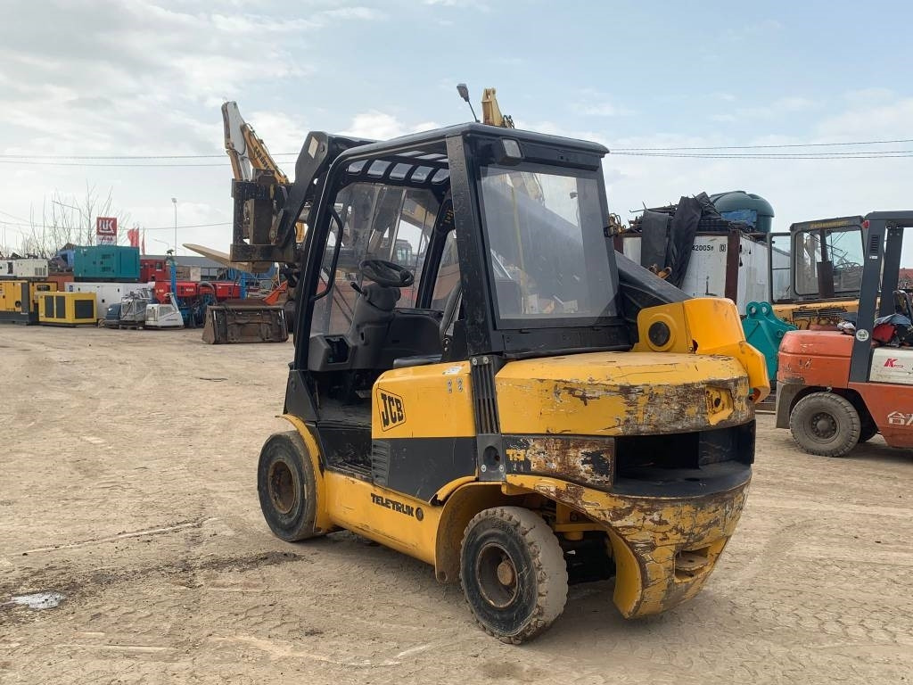 JCB TLT 30 D - Chariot télescopique: photos 3 JCB TLT 30 D - Chariot télescopique: photos 3