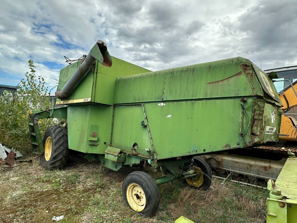 John Deere 952 FOR PARTS  - Moissonneuse-batteuse: photos 5 John Deere 952 FOR PARTS  - Moissonneuse-batteuse: photos 5