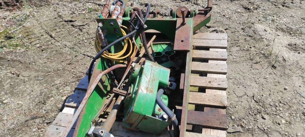 John Deere hidraulica frontala si cardan frontal - Hydraulique pour Machine agricole: photos 5 John Deere hidraulica frontala si cardan frontal - Hydraulique pour Machine agricole: photos 5
