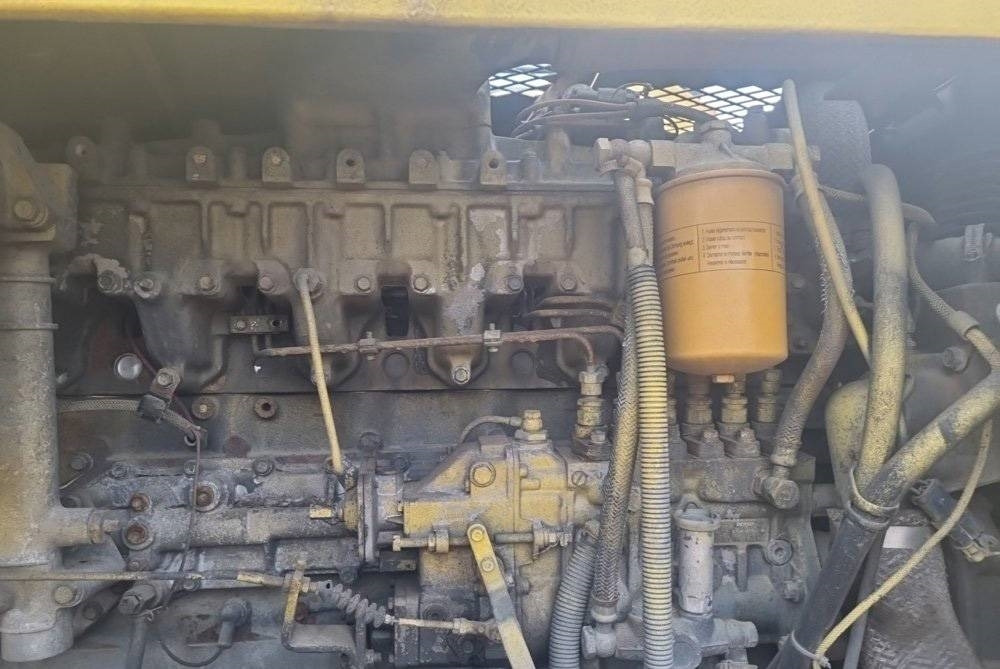 Tombereau sur chenilles Komatsu CD 110 R-1: photos 12