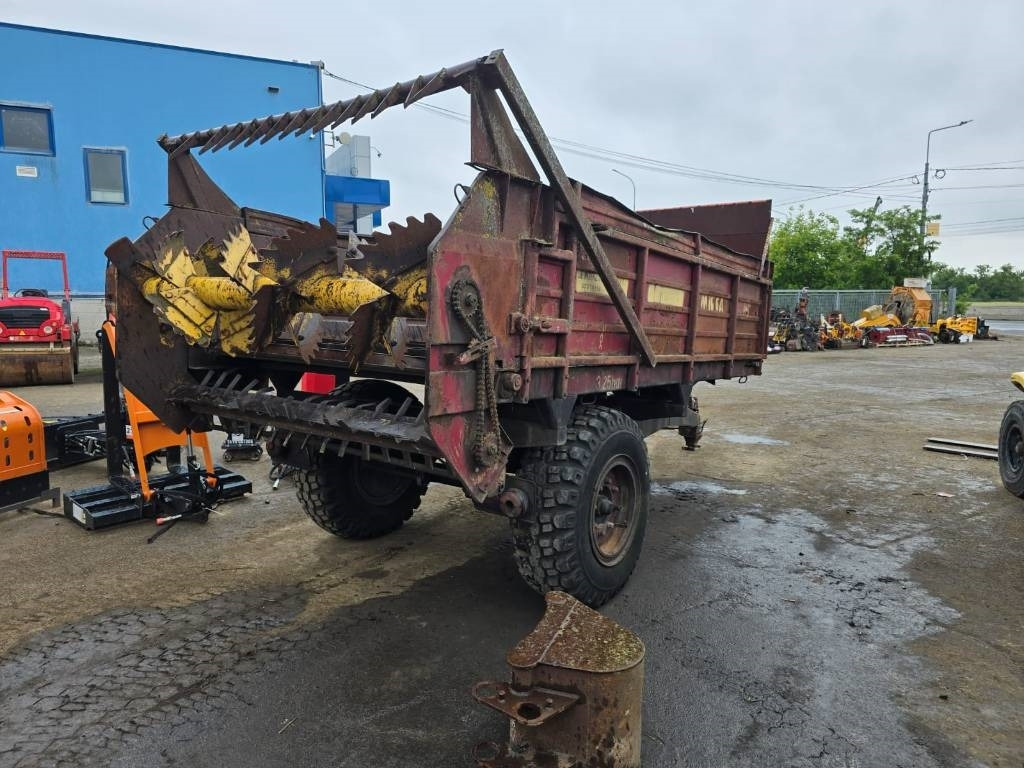 MIG 6A - Epandeur à fumier: photos 2 MIG 6A - Epandeur à fumier: photos 2