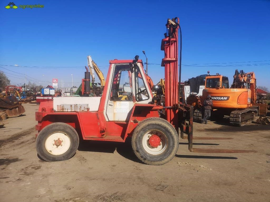 Manitou MB 60 H - Chariot tout terrain: photos 2 Manitou MB 60 H - Chariot tout terrain: photos 2