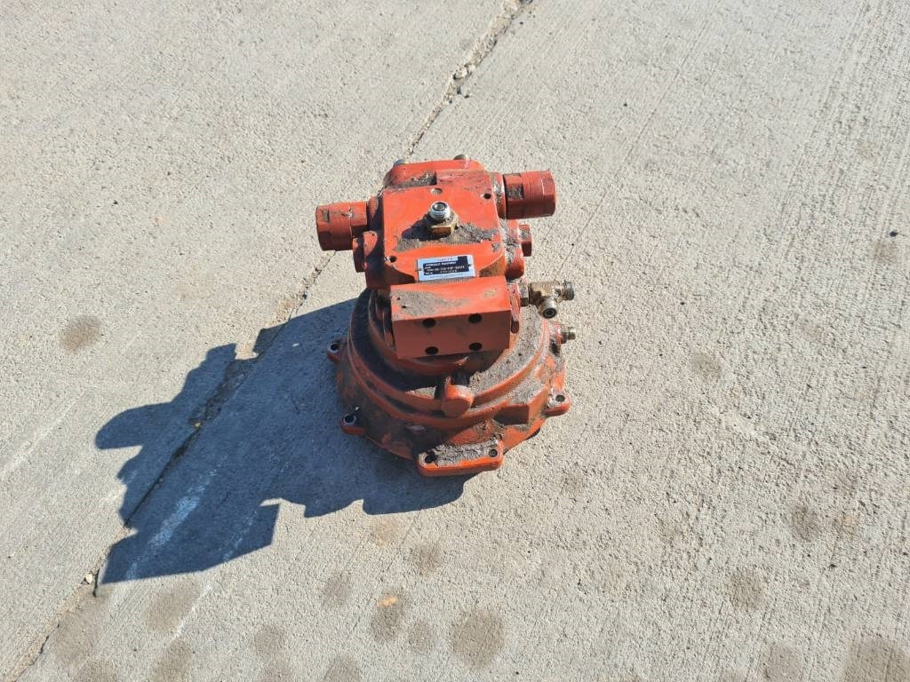 Nachi PCR-5B-30A-FGP-9407A swing motor for JCB 85Z - Moteur pour Engins de chantier: photos 2 Nachi PCR-5B-30A-FGP-9407A swing motor for JCB 85Z - Moteur pour Engins de chantier: photos 2