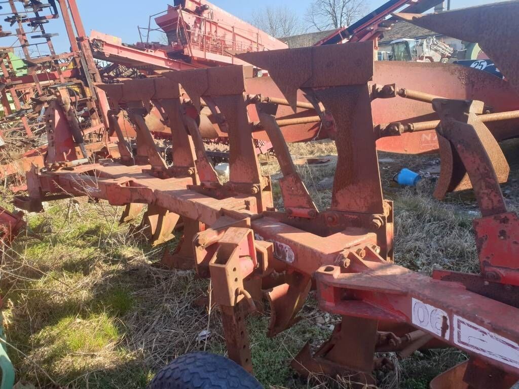 Naud RX 406 Naud RX 406 - Charrue: photos 4 Naud RX 406 Naud RX 406 - Charrue: photos 4