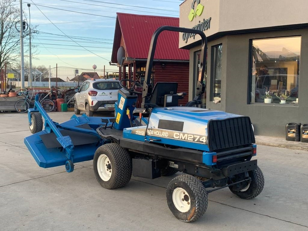 New Holland CM 274 - Motofaucheuse: photos 4 New Holland CM 274 - Motofaucheuse: photos 4
