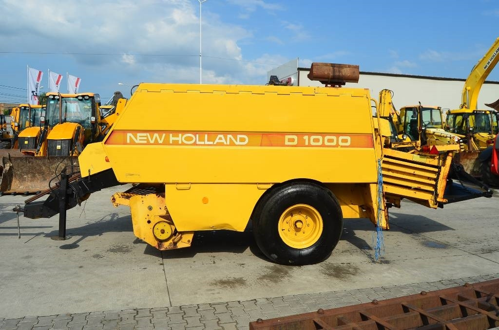 New Holland D1000 - Presse à balles cubiques: photos 3 New Holland D1000 - Presse à balles cubiques: photos 3