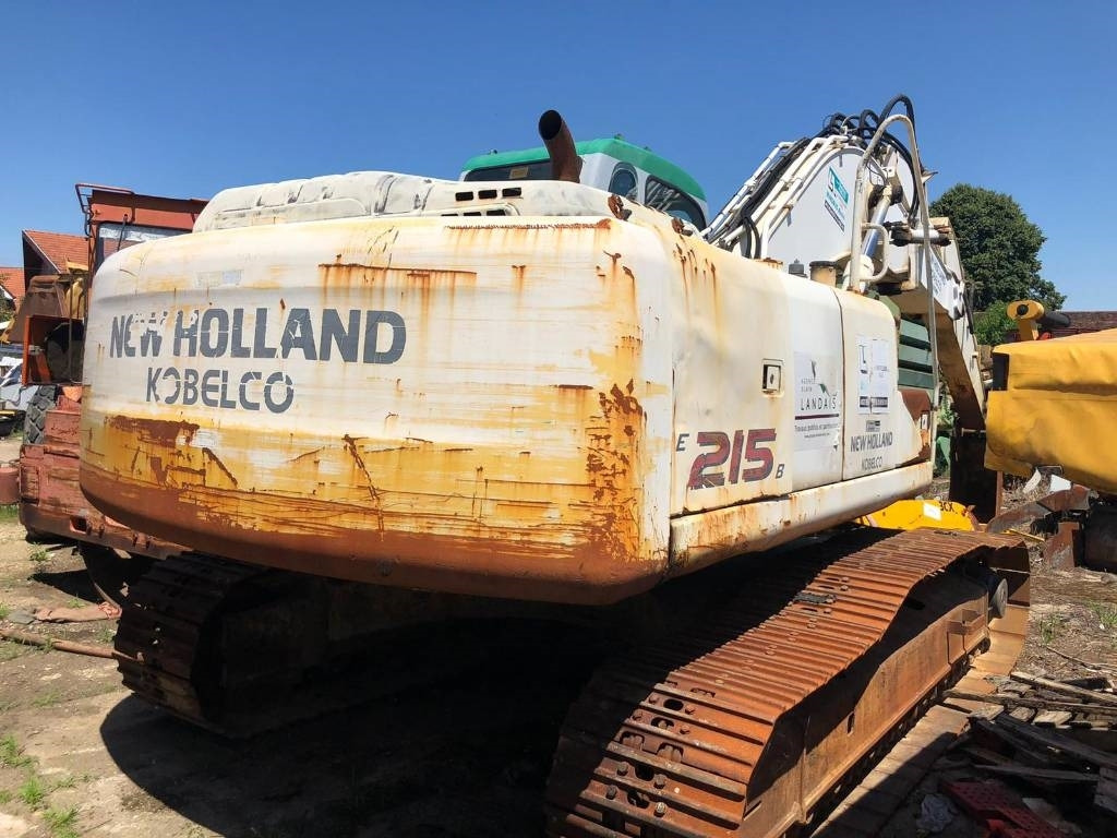 New Holland E 215 B FOR PARTS - Pelle sur chenille: photos 2 New Holland E 215 B FOR PARTS - Pelle sur chenille: photos 2