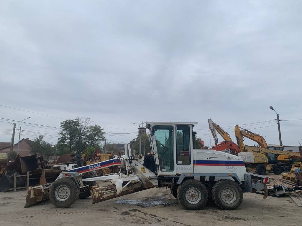 O&K F 106.5A - Niveleuse: photos 2 O&K F 106.5A - Niveleuse: photos 2