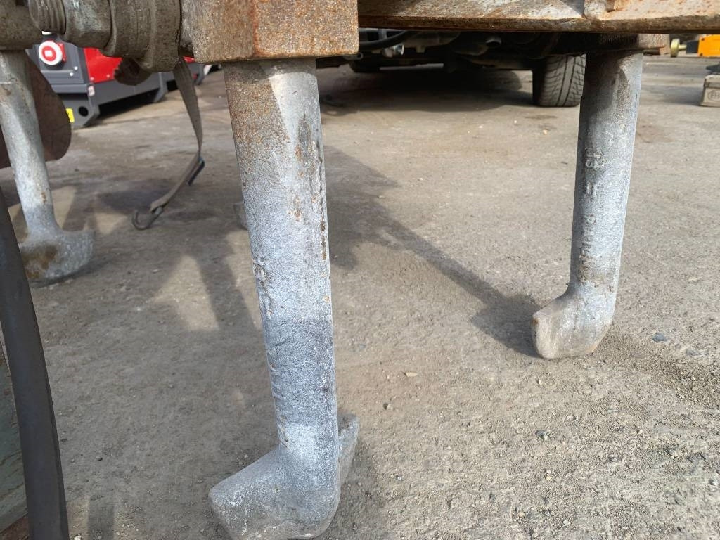 Railway Ballast Tamper - Ripper pour Engins de chantier: photos 4 Railway Ballast Tamper - Ripper pour Engins de chantier: photos 4