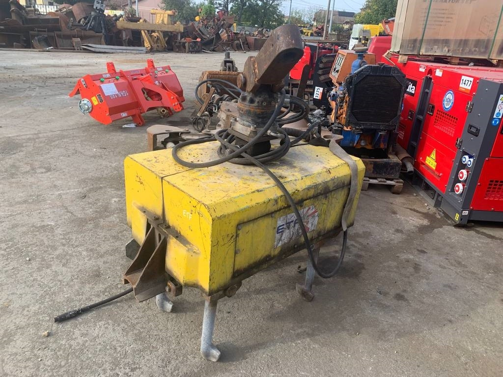 Railway Ballast Tamper - Ripper pour Engins de chantier: photos 2 Railway Ballast Tamper - Ripper pour Engins de chantier: photos 2