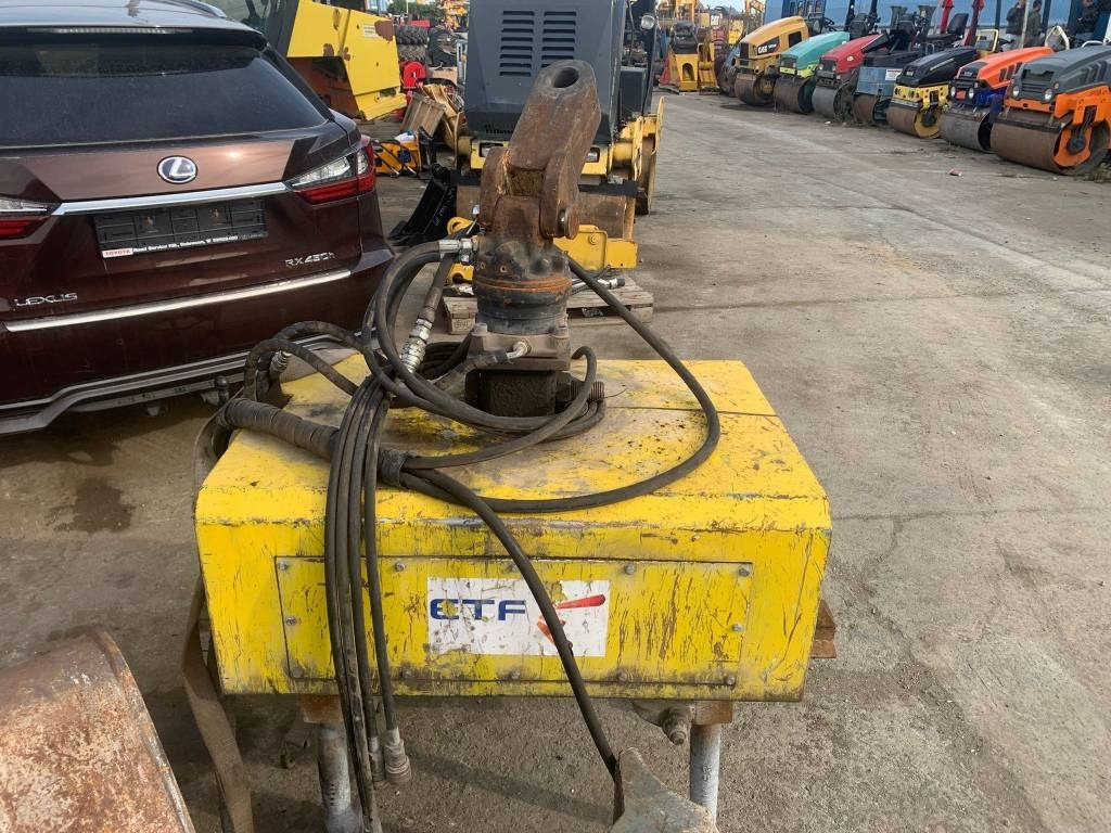 Railway Ballast Tamper - Ripper pour Engins de chantier: photos 3 Railway Ballast Tamper - Ripper pour Engins de chantier: photos 3