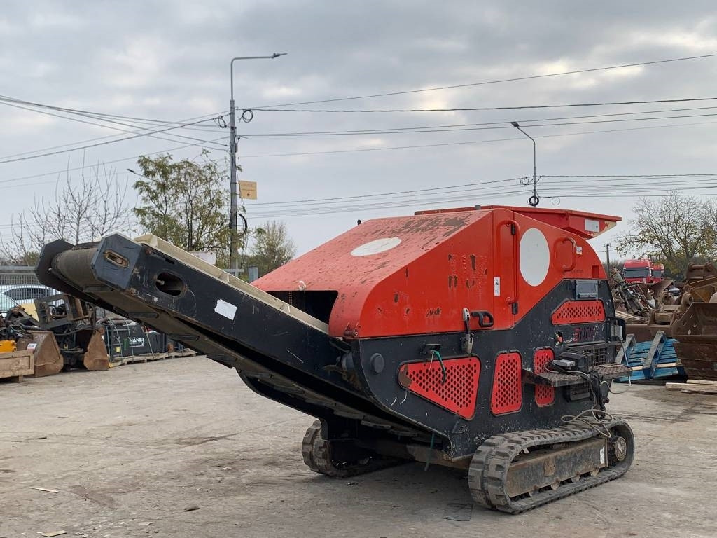 Red Rhino 5000  - Concasseur mobile: photos 1 Red Rhino 5000  - Concasseur mobile: photos 1